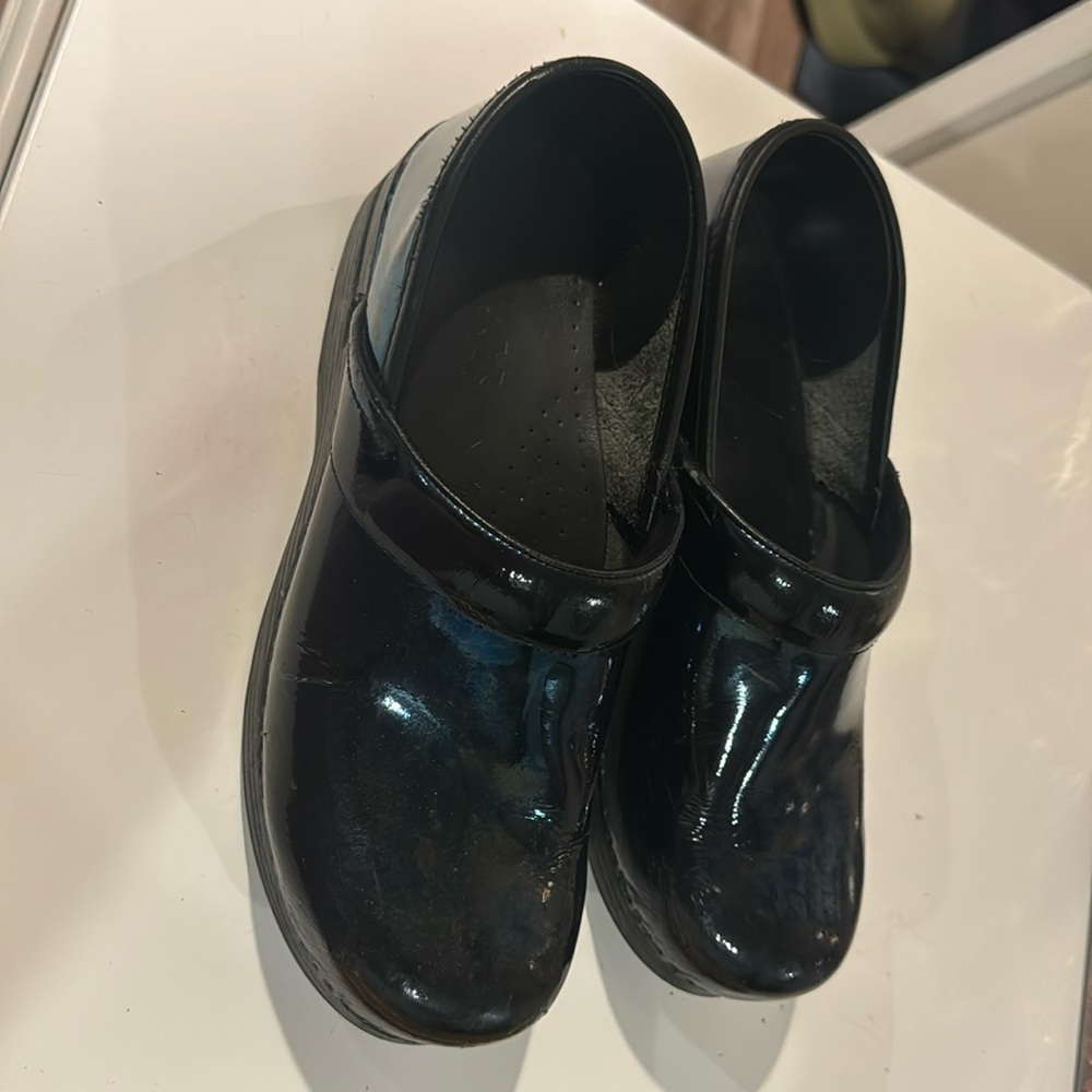 Petrol Dansko clogs